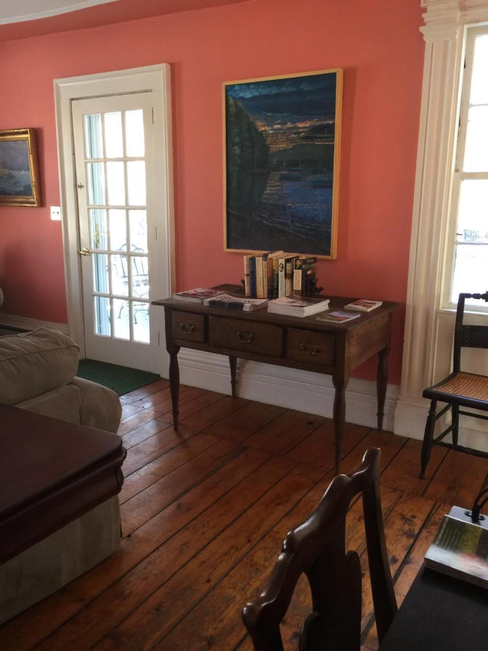 Eddington House Inn North Bennington Eksteriør bilde